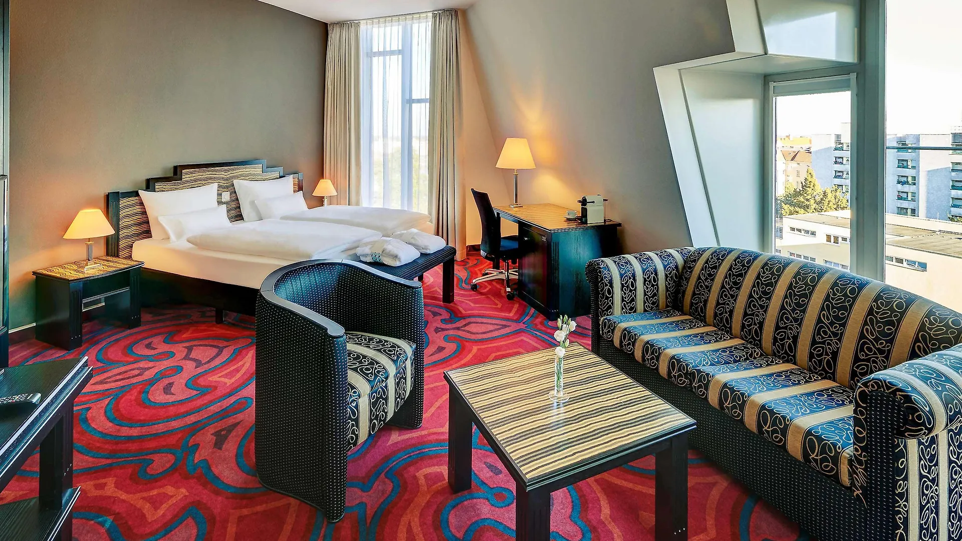 Mercure Hotel Berlin Tempelhof 4*,  Německo