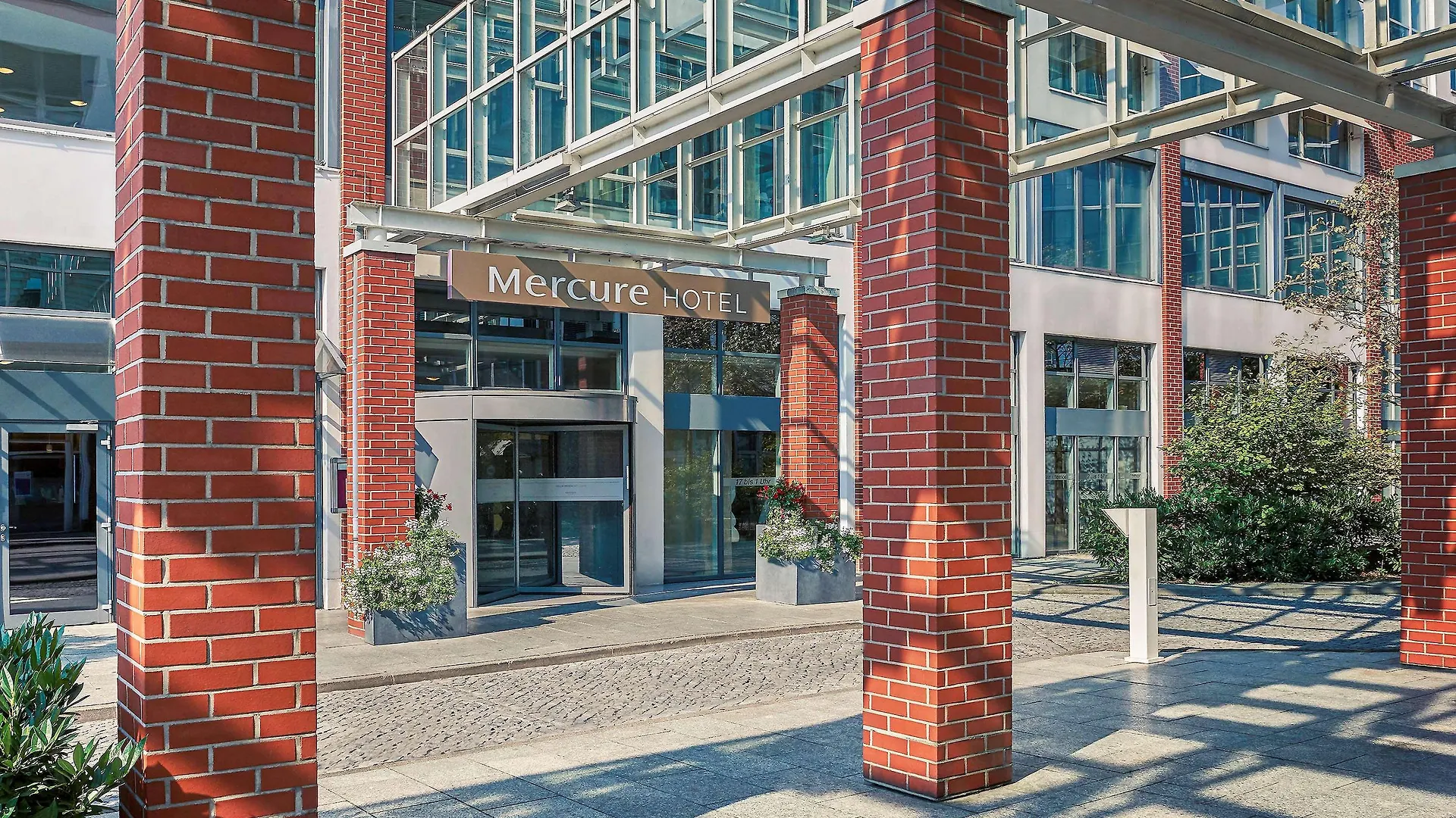 ****  Mercure Hotel Berlin Tempelhof Německo
