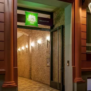 Ibis Styles Ost Berlim